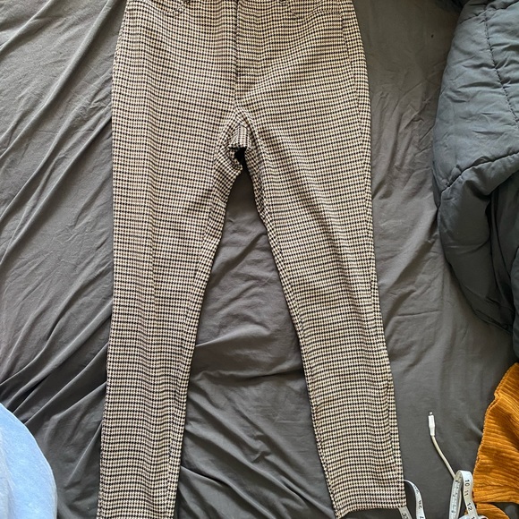 Loft Pants - Picture 3 of 3